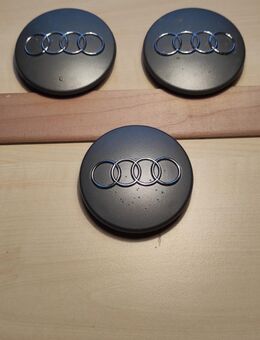 Angebot 3 Audi Nabenkappen - Bad Hersfeld