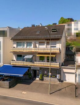 Overath-Immekeppel: Gepflegtes Wohn- und Geschäftshaus im Ortskern - Overath