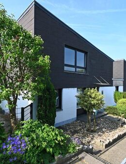 Freundlicher Familienplatz :) Helles Einfamilienhaus mit viel Potenzial in Heiligenhaus - Heiligenhaus