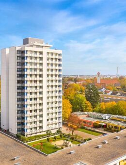 Frisch renovierte 3 ZKB Wohnung mit großem Balkon, TG Stellplatz und guter Südwest Ausrichtung! - Augsburg