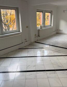 Großzügige 2 ZW - Pärchenwohnung in der Stadtmitte mit Terrasse - Hanau (Brüder-Grimm-Stadt)