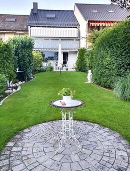 Reihenmittelhaus mit gehobener Ausstattung und Gartenidyll - Mutterstadt