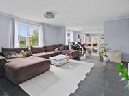 Luxuriöse Villa mit Pool! Energieeffizientes Wohnen auf großzügigem Traumgrundstück - Creußen