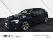 Audi A3, Sportback 35 TFSI advanced S line black Assistenzpaket, Jahr 2021 - Gießen