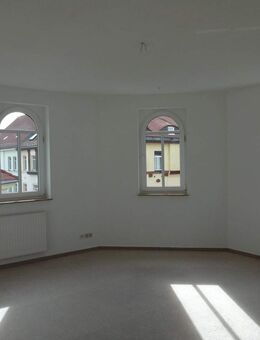 Wohnung mit großer Küche im 1. OG - Groitzsch