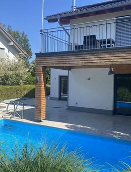 Premium-Wohneinheit mit außergewöhnlichem Wohnkomfort EG+OG - Tacherting