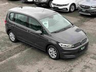 VW Touran, 2.0 TDI Comfortline, Jahr 2020 - Schwabach