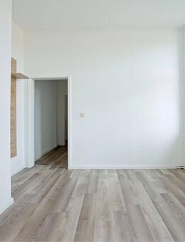Schönberg - Geräumige 3-Zimmerwohnung ab sofort (WE10) - Schönberg (Mecklenburg-Vorpommern)