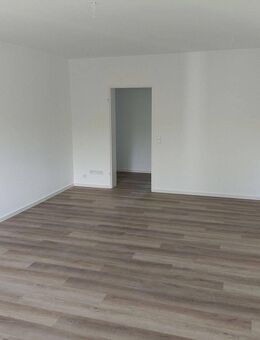 Erstbezug nach Sanierung: 3-Zimmer-Wohnung am Naturschutzgebiet - Wackernheim
