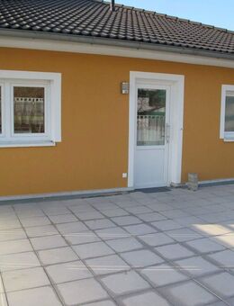 Zentral gelegene 3 Zi.- Dachterrassenwohnung mit Klimaanlage - Neustadt (Rübenberge)