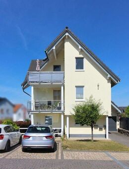 Modernes und energieeffizientes 3-Parteienhaus in gefragter Wohnlage von Gelnhausen - Gelnhausen