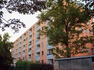 3-Zimmer-Wohnung stellt sich als Ihr neues Zuhause vor! - Amberg