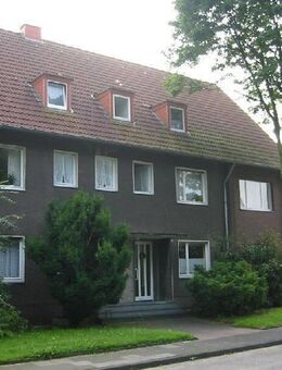 Nähe Zentrum! 2-Zimmer-Dachgeschosswohnung in attraktiver Wohnlage - Recklinghausen