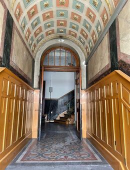 ** Gelegenheit, schöne Altbauwohnung in U-Bahn Nähe zum Selbstbezug ** - Fürth