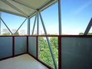 renovierte 1 Zimmerwohnung mit großem Balkon, Fahrstuhl & Duschbad - Freiberg