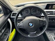 BMW 318 d Touring Navi Klimaaut. Sitzheizung PDC - Schrobenhausen