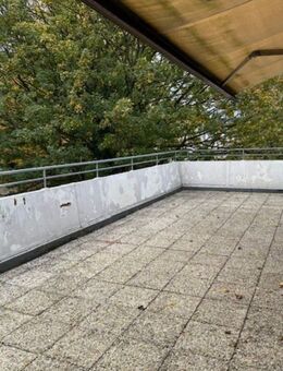 * 1 Monat mietfrei * 4 - Zimmer - Terrassenwohnung mit sonniger Terrasse ca. 50 qm * - Gevelsberg