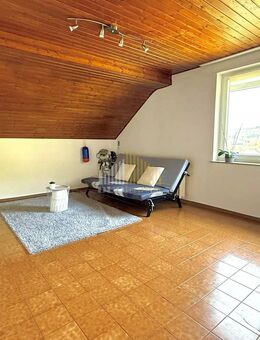 Gemütliche Dachgeschoss Wohnung - ideal als Kapitalanlage - Wallendorf