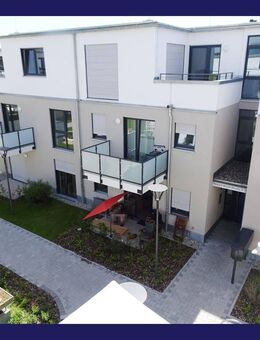 4-Zimmer mit Penthouse-Feeling, Dachterrasse, optional mit EBK, Duschbad, Gäste WC, Aufzug Keller - Mühlheim (Main)