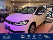 VW Touran, 2.0 TDI Comfortline, Jahr 2024 - Gladenbach