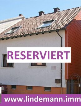 Einfamilienhaus mit Garten in zentraler Lage - Sankt Ingbert