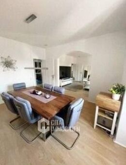 Großzügige 4-Zimmer-Wohnung im sanierten Altbau mit moderner Ausstattung in Frankfurt-Fechenheim - Frankfurt (Main)