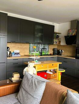 Attraktive Eigentumswohnung mit Aussicht - im Zentrum von Bergisch Gladbach - Bergisch Gladbach