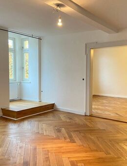 Wohnen im historischen Gebäude am Marktplatz - Erlangen