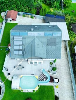 Erstklassiges Wohnen in Bernstadt: Großzügiges Einfamilienhaus auf Premium-Niveau: Energieeffizienzklasse A+ - Bernstadt