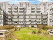 Leben im Zentrum des Europaviertels: Charmante 5-Zimmer-Etagenwohnung mit viel Potenzial - Frankfurt (Main)
