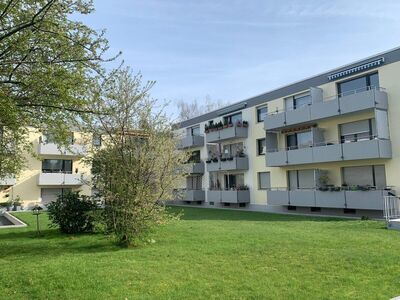 SANKT AUGUSTIN NIEDERBEG, 2-Zi. ETW bezugsfrei ca. 64 m² Wfl. Küche, Diele, Bad, Balkon, Keller, TG