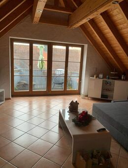 Sehr schöne 2,5-Zi.-Wohnung in Volkach - OT Astheim - Volkach