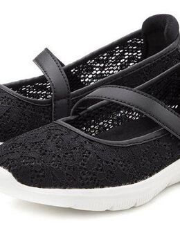 LASCANA Slipper Halbschuh superleicht und bequem mit modischer Spitze VEGAN