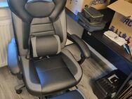 SONGMICS Gamingstuhl mit Fußstütze und Kopfstütze Schwarz - Lünen