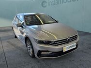 VW Passat Variant, 2.0 TDI Elegance R-Line, Jahr 2020 - München