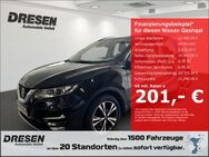 Nissan Qashqai, 1.7 Tekna dCi Glaßdach, Jahr 2020 - Bonn