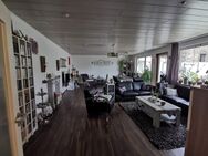 Großzügige 3-4-Zimmer-Wohnung mit großer Dachterrasse und Balkon - Horn-Bad Meinberg