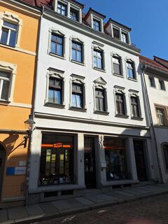 Mehrfamilienhaus mit Blick zum Dom