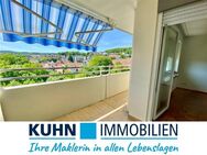 Helle freundliche 3- Zi. Wohnung mit Einbauküche, Balk. Parkett, Aufzug und herrlichem Blick über die Stadt und in die Natur. - Bad Kissingen