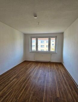Moderne 4-Zimmer-Wohnung in Mühlhausen mit Balkon - Mühlhausen (Thüringen)