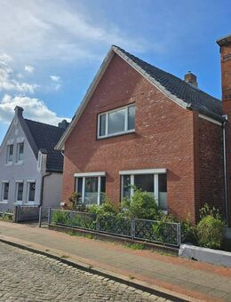 **Charmantes Stadthaus mit schönem Garten** - Husum (Schleswig-Holstein)