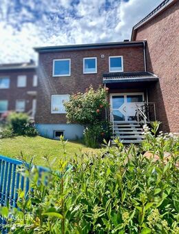 Attraktives, teilvermietetes ZFH mit Garten in ruhiger Lage und Blick über Barsinghausen - Barsinghausen