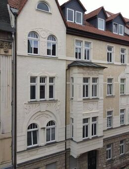 Gemütliche wohnen im Dachgeschoss mit Einbauküche. - Weißenfels