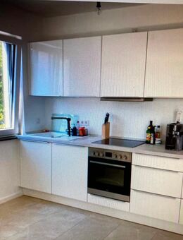 Küche-Einbauküche, 3 m Breite, weiß - Hennef (Sieg) Zentrum