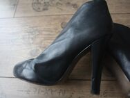 Zara High Heel Stiefeletten Boots schwarz Gr 37 - Hoppegarten