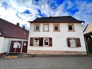 Zweifamilienhaus mit vielen Möglichkeiten - Hof - Scheune - Garten - Venningen