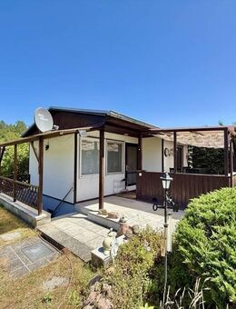 Kleiner Bungalow zum Verlieben - voll ausgestattet mit Keller, Pool und Erholungsgrundstück in Eigentum in Rheinsberg - Rheinsberg