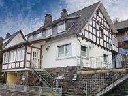 Geräumiges Einfamilienhaus mit viel Perspektiven! Einfamilienhaus in Hallenberg-Stadt - Hallenberg