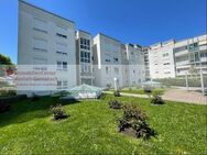 Zwei Zimmer Erdgeschoßwohnung mit Terrasse und Gartenanteil - Rastatt