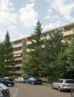 Herrliche 3-Raum Wohnung mit Balkon! - Dresden